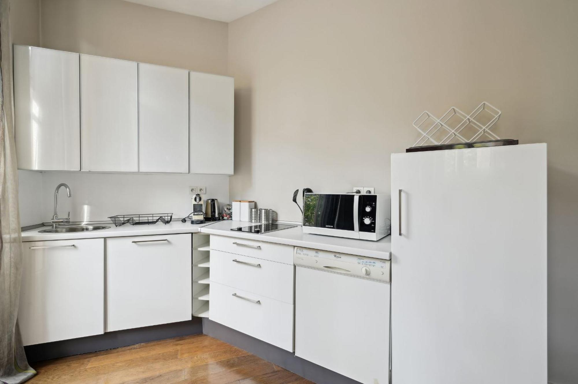 Apartment Bnbnova - Champs-elysees & Arc De Triomphe